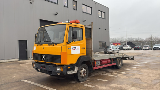 Mercedes-Benz  SK 814