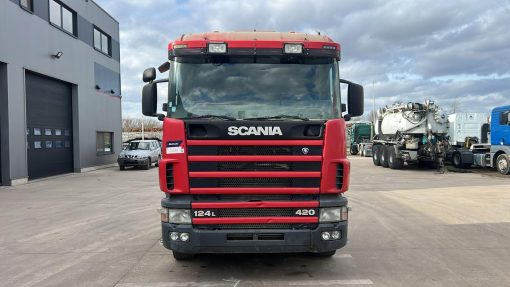Scania--124-420