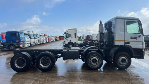 Mercedes-Benz--Actros 4144