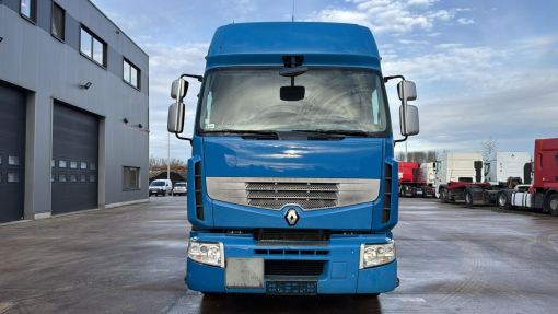 Renault--Premium 450