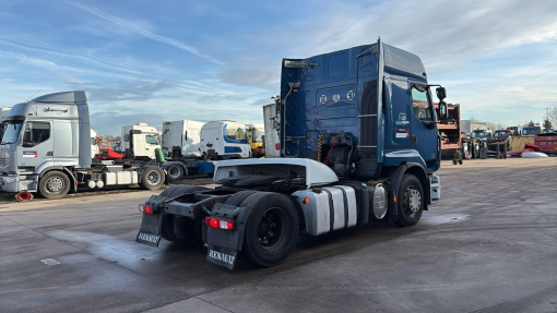 Renault--Premium 450 DXI