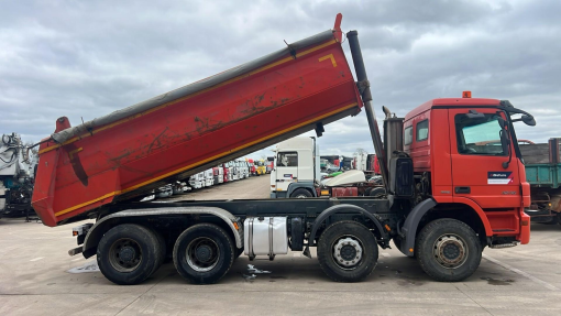 Mercedes-Benz--Actros 3236