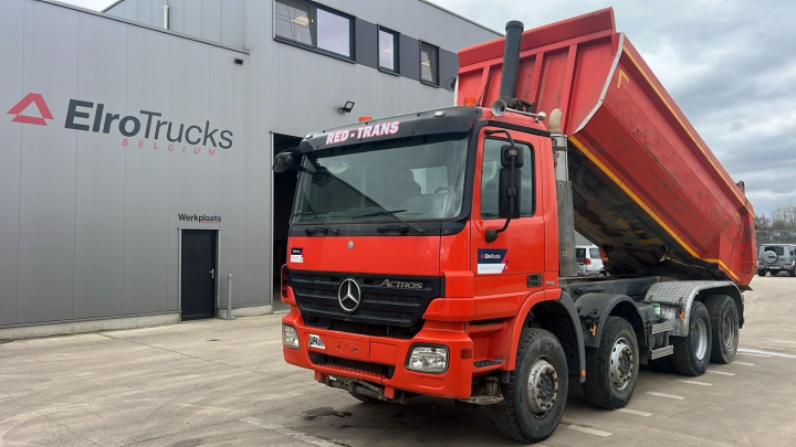 Mercedes-Benz--Actros 3236