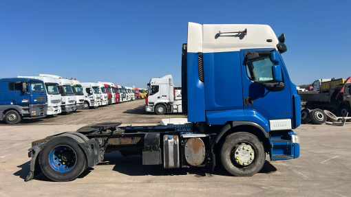 Renault--Premium 460 DXI