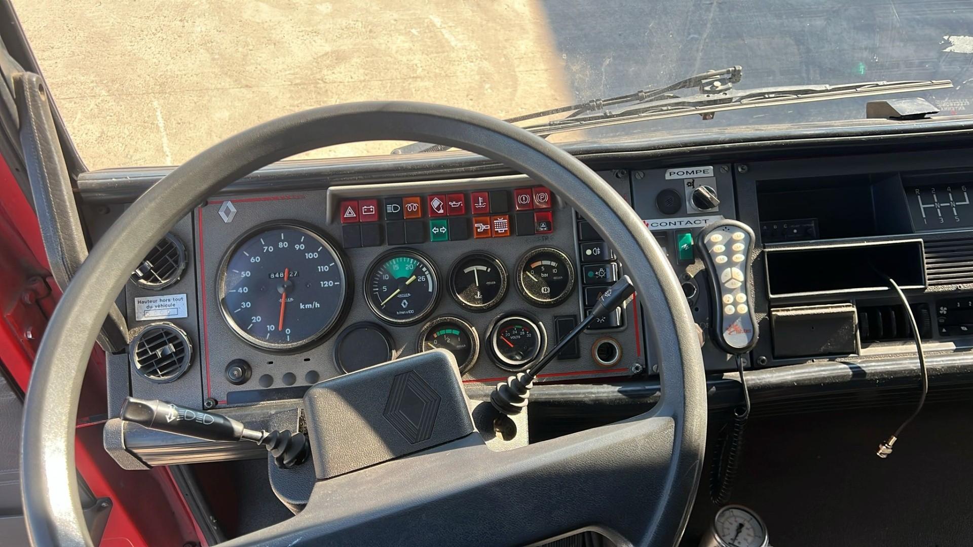 Renault G 230 Manager