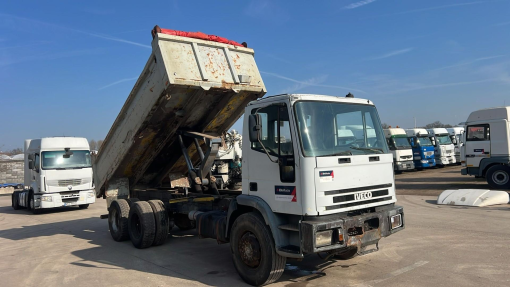 Iveco--Eurocargo 260 E 27