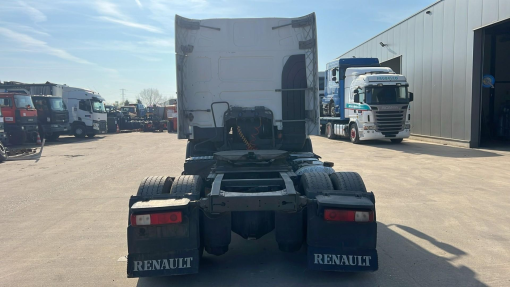 Renault--Premium 460 DXI