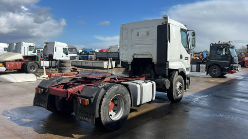 Renault--Premium 400