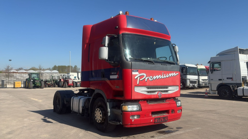 Renault--Premium 420