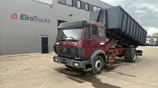 Mercedes-Benz  sk 1726