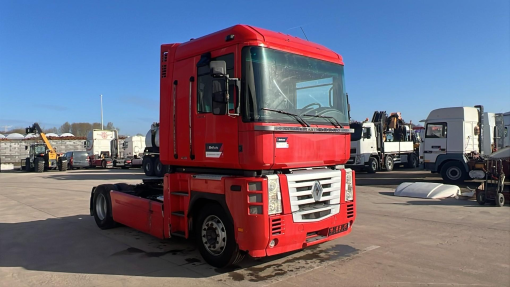 Renault--Magnum 480 DXI