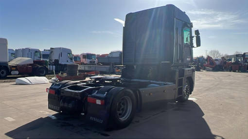 Renault--Magnum 500 DXI