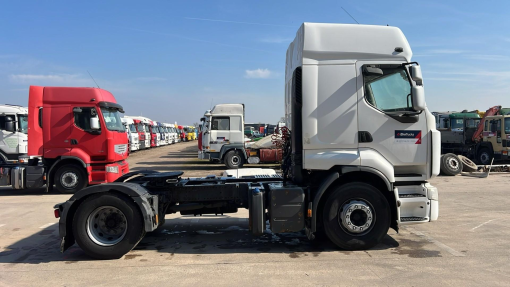 Renault--Premium 460 DXI