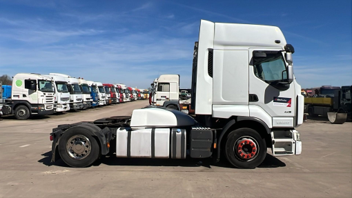 Renault--Premium 460 DXI