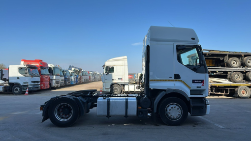 Renault--Premium 420