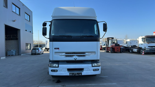 Renault--Premium 420