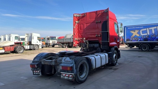 Renault--Premium 420