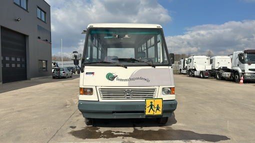 Mercedes-Benz--Vario 614