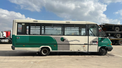 Mercedes-Benz--Vario 614