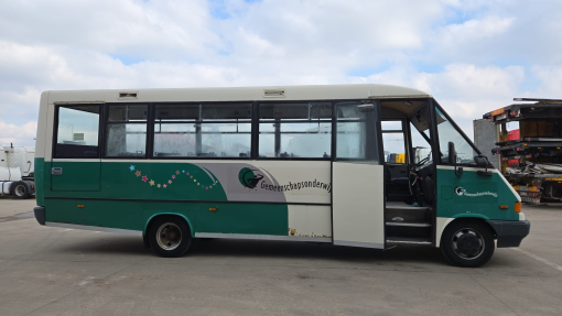 Mercedes-Benz--Vario 614
