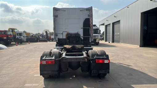 Renault--Premium 440 DXI