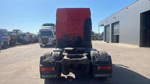 Renault--Premium 420