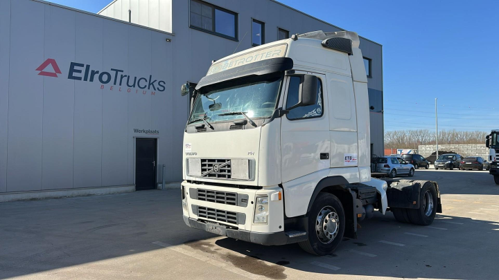 Volvo--FH 440
