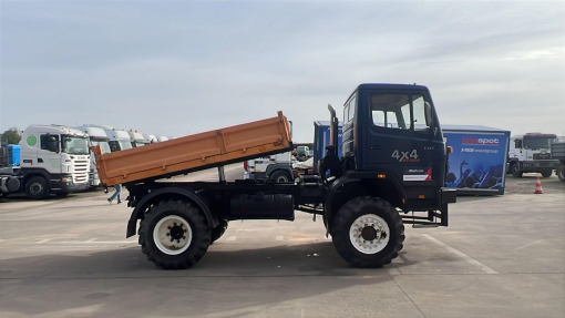 Mercedes-Benz--SK 1317