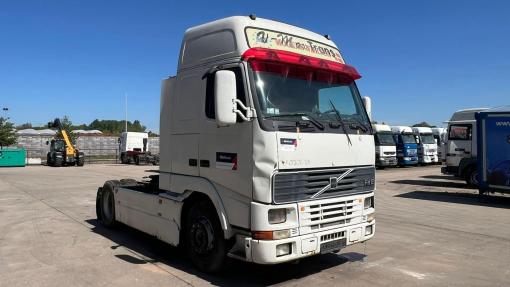 Volvo--FH 12.420
