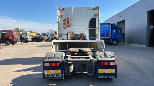 Renault--Premium 460 DXI