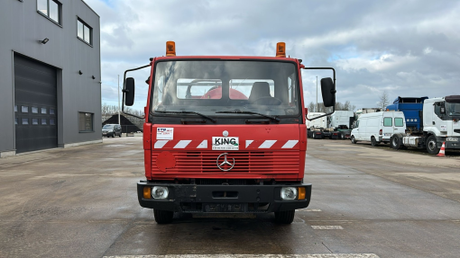 Mercedes-Benz--SK 814