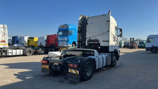Volvo--FH 400