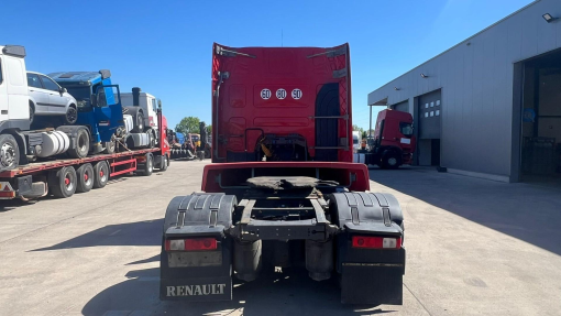 Renault--Premium 460 DXI