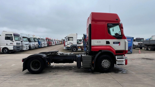 Renault--Premium 460 DXI