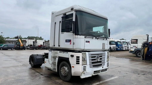 Renault--AE 440 Magnum E-tech