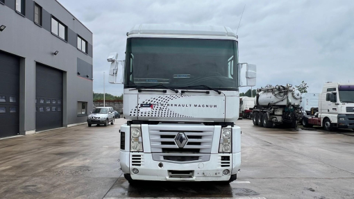 Renault--AE 440 Magnum E-tech