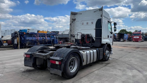 Renault--Premium 460 DXI