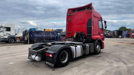 Renault--Premium 460 DXI