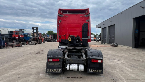 Renault--Premium 460 DXI
