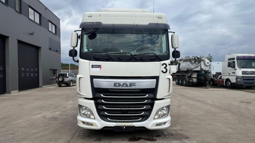 DAF--105 XF 460