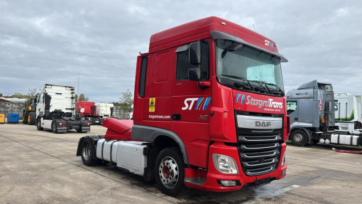DAF--XF 460