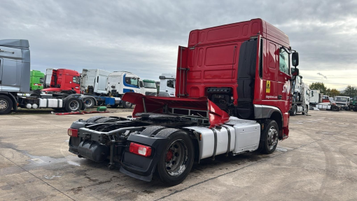 DAF--XF 460