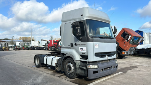 Renault--Premium 420