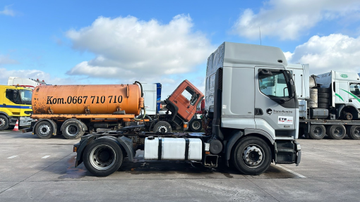 Renault--Premium 420