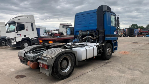 Mercedes-Benz--ACTROS 1848