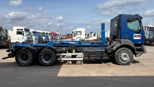 Renault--KERAX 370 DCI