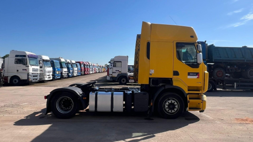Renault--Premium 450 DXI