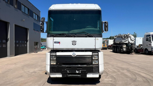 Renault--Magnum 470