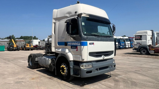 Renault--Premium 400