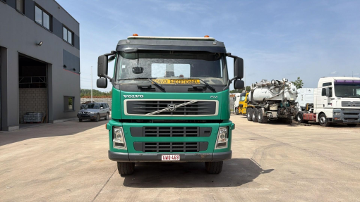 Volvo--FM 440